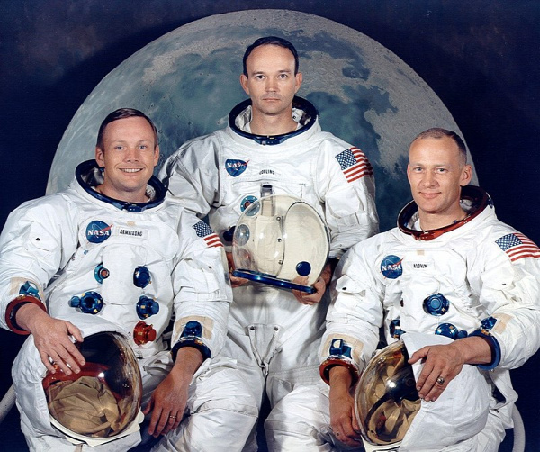 Apollo Apollo-11 Michael Collins Buzz AldrinColumbia Sas Hold Neil Armstrong