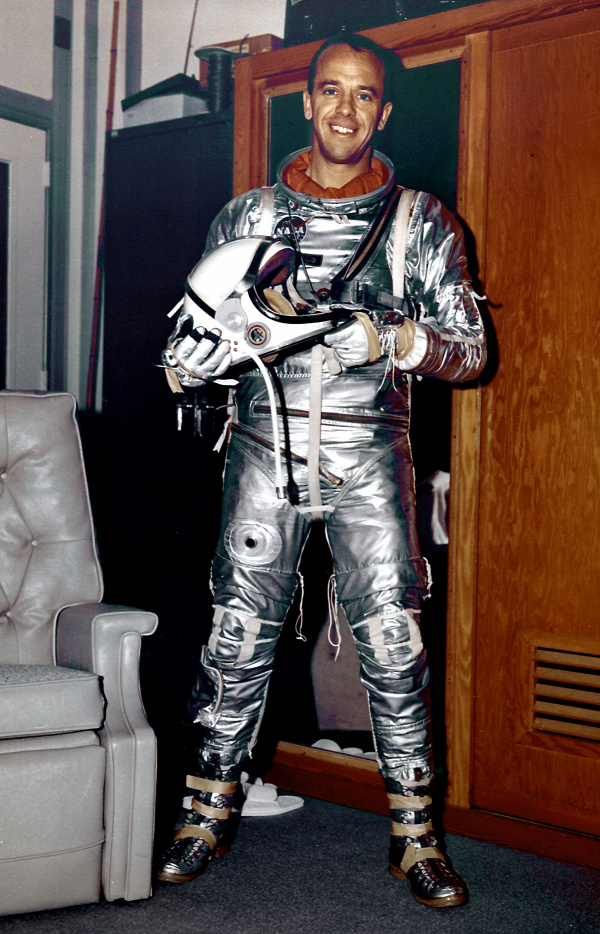 Űrkorszak Szputnyik Gagarin Alan Shepard Freedom Mercury program