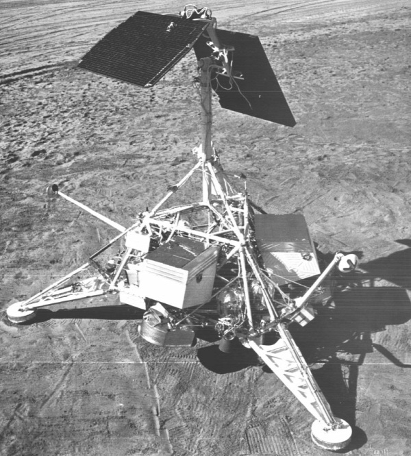 Surveyor-program Lunar Orbiter-program Űrszondás holdfelderítés VAB LC-39 Konsztantyin Eduardovics Ciolkovszkij Jurij Vasziljevics Kondratyuk Werner von Braun John F. Kennedy