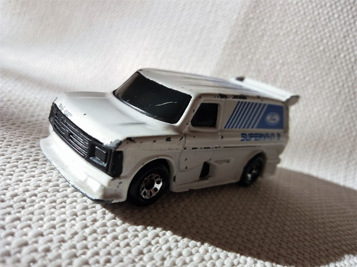 matchbox ford ford supervan 2 macau