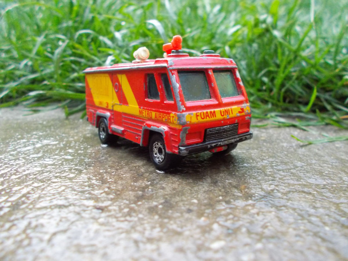 matchbox command vehicle foam unit macau 1980