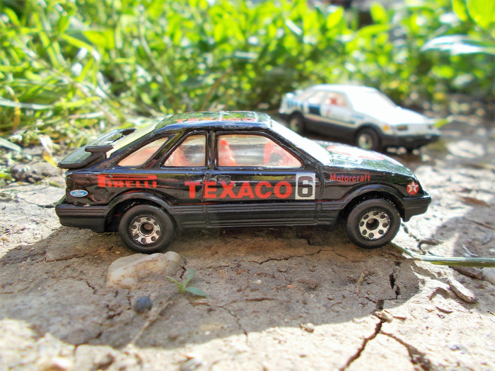 matchbox ford ford sierra xr4i macau thailand 1983 1989 1992