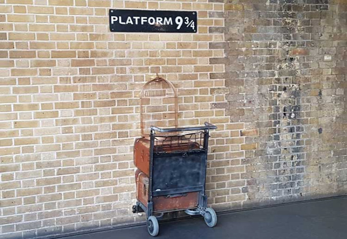 Harry Potter J. K. Rowling Anglia Oxford Roxfort Roadshow
