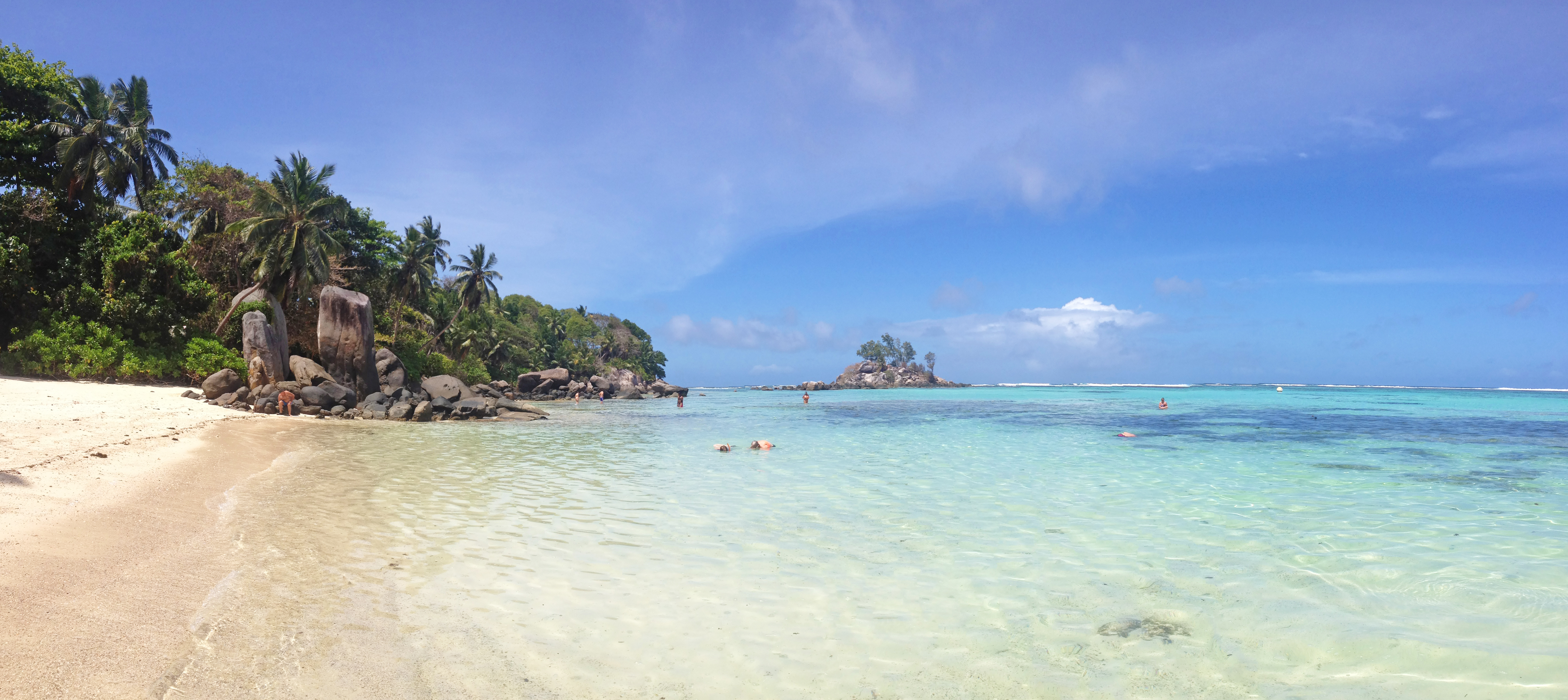 Seychelles-szigetek utazás munka külföldi munka Seychelles vakáció nyaralás tengerpart kirándulás külföld óceán trópusok