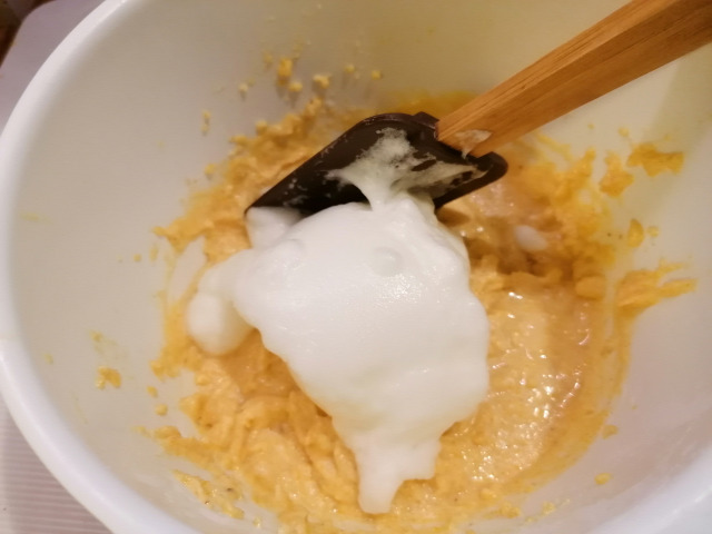 gofri joghurt kukoricadara kukoricakeményítő burgonyakeményítő útifű maghéj barna rizsliszt tojás olaj