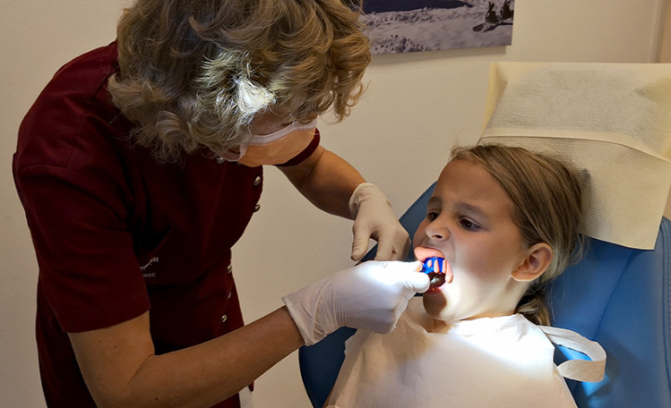 Tünde fogszabályzó fogszabályzás fogorvos
