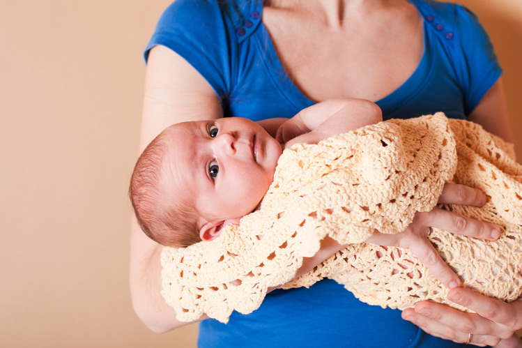 Kicsidelfin szoptatás gyerekorvos tápszer