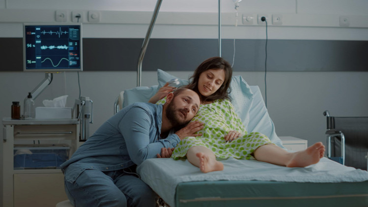 kórház teszt szülés kórházteszt