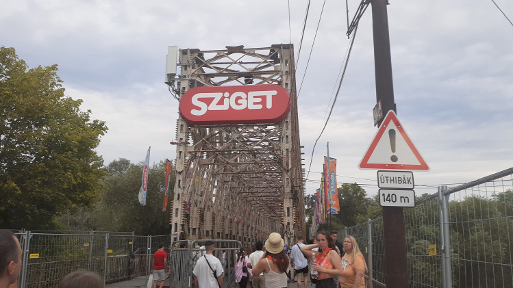 sziget generációk zene