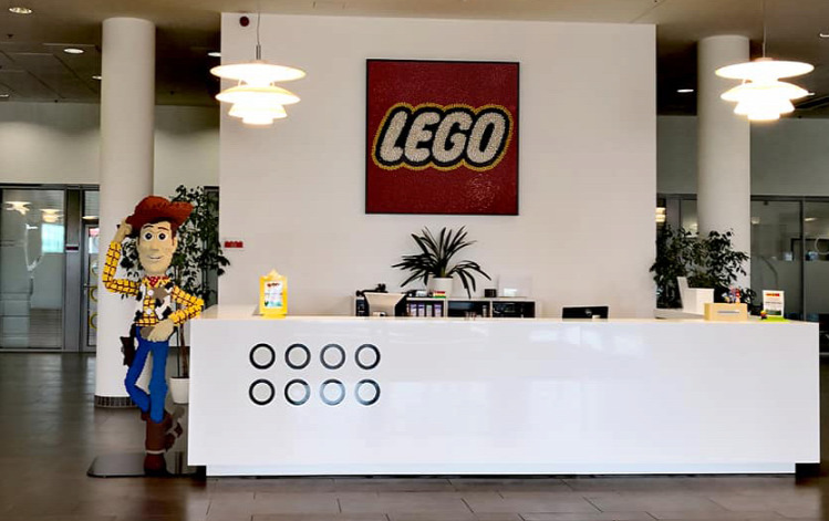Tünde LEGO LEGO gyár gyárlátogatás