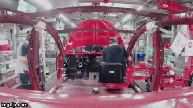 time lapse gyorsított autó kocsi építés összerakás gyár gyártósor Tesla