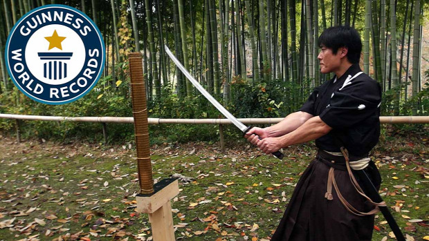 Guinness-rekord kard csapás 1 perc katana